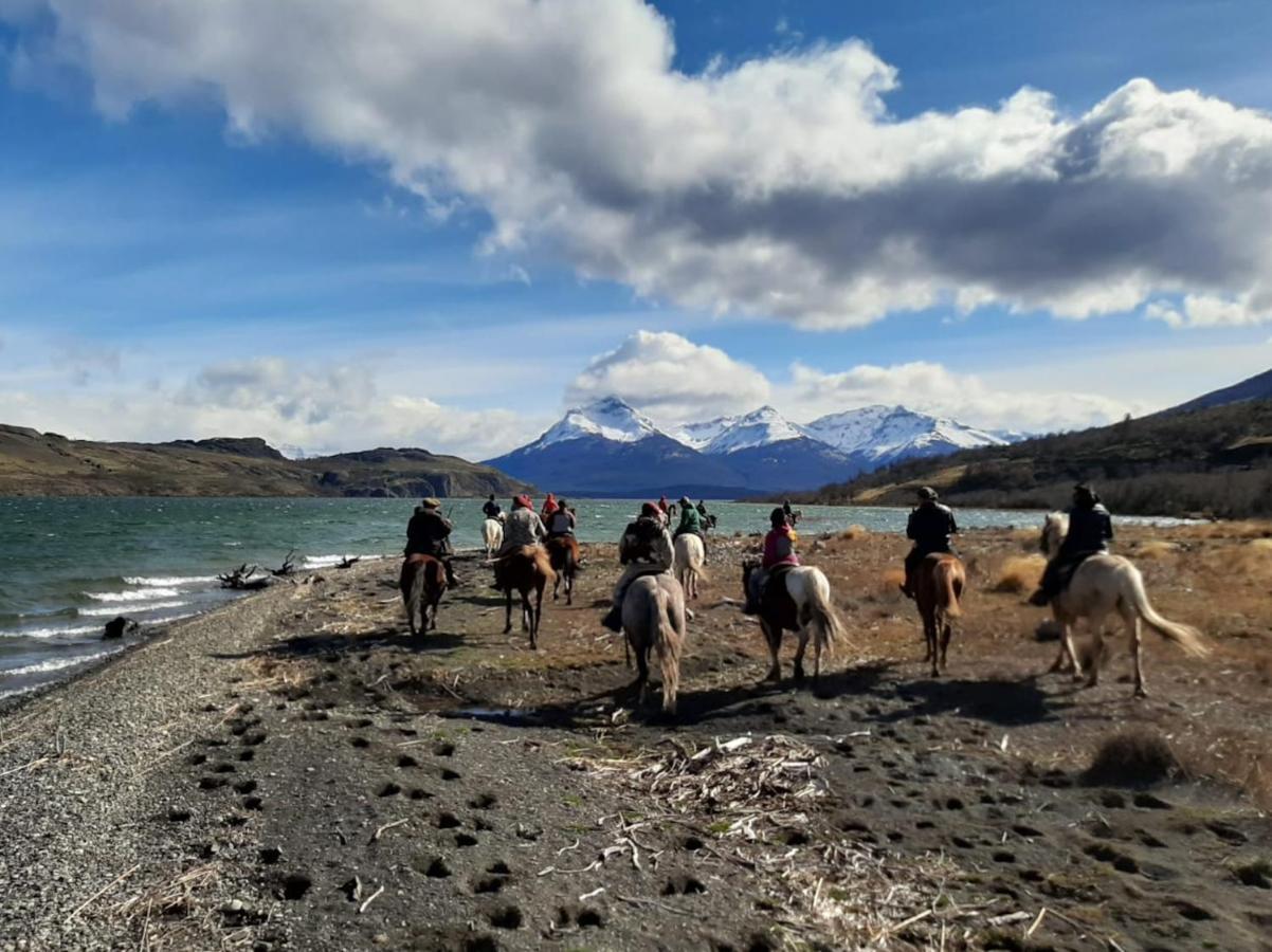 The Singular Patagonia Hotel Puerto Natales Exterior photo