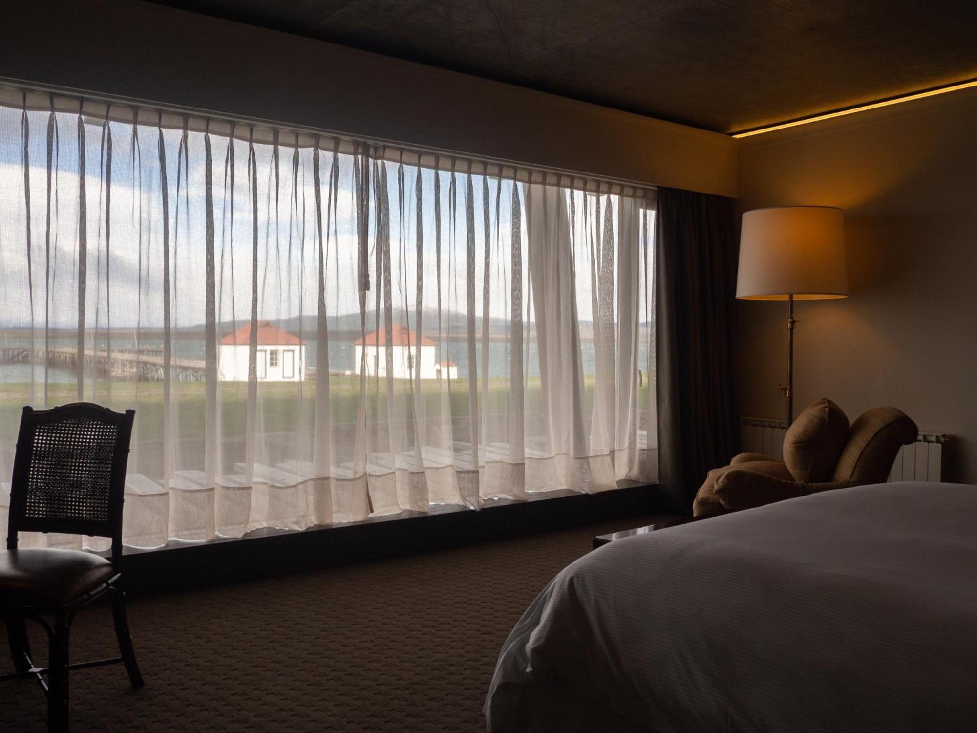The Singular Patagonia Hotel Puerto Natales Exterior photo