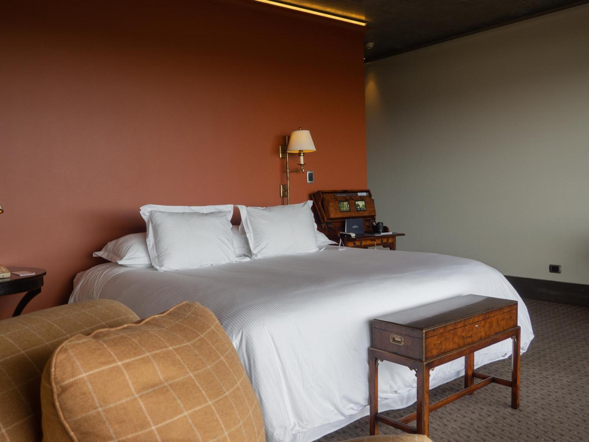 The Singular Patagonia Hotel Puerto Natales Exterior photo