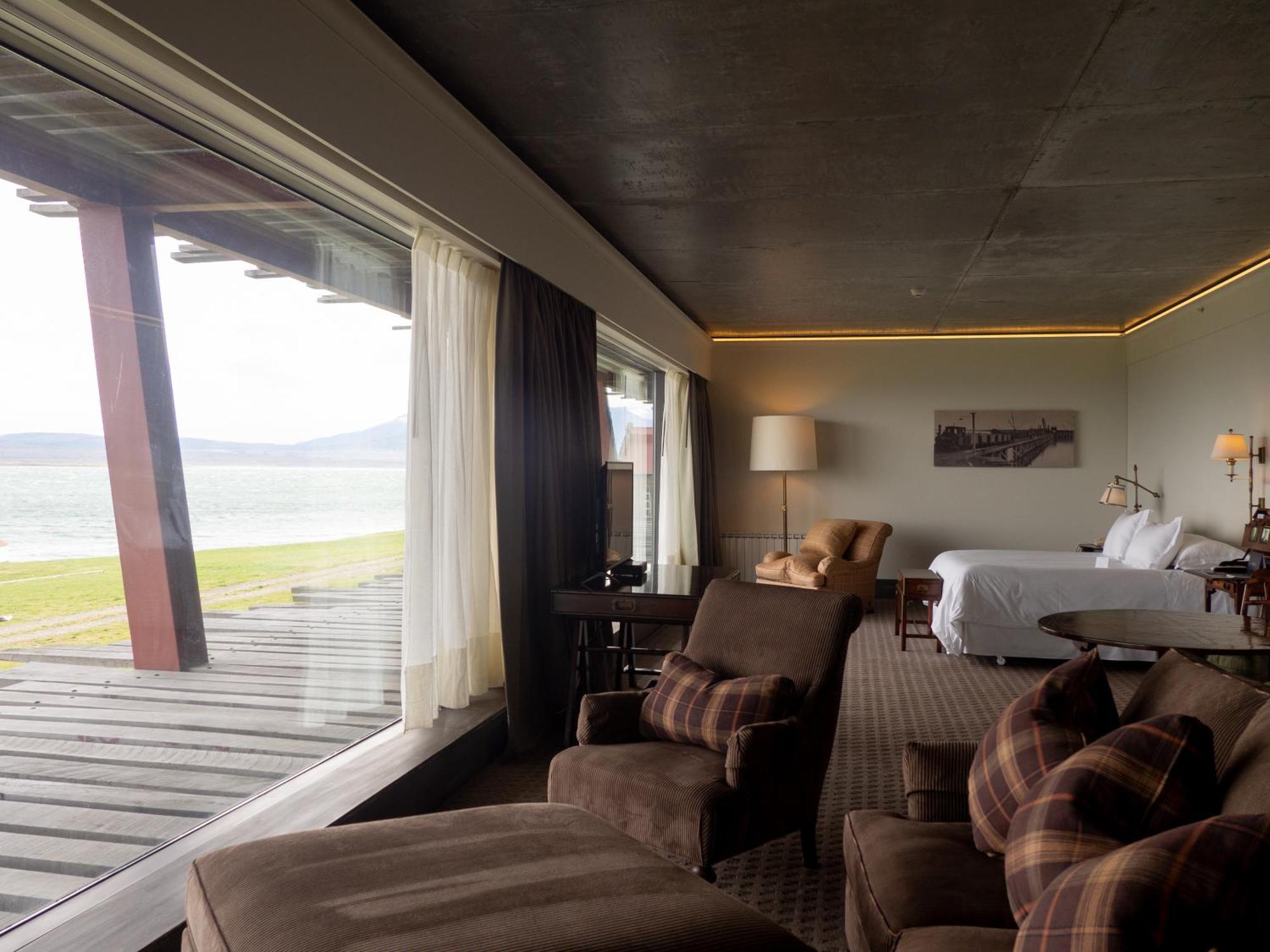 The Singular Patagonia Hotel Puerto Natales Exterior photo